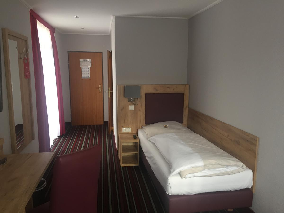 Hotel Suederelbe Hamburg Exterior photo